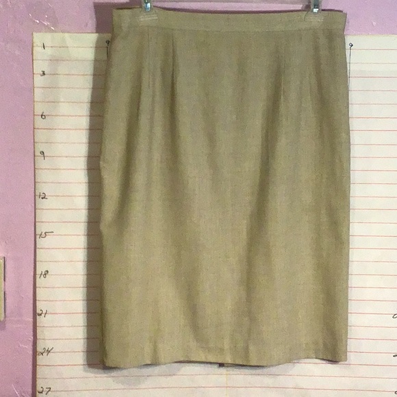 JESSICA HOWARD women’s skirt w/jacket  (skirt sz16)  beige - Picture 2 of 4